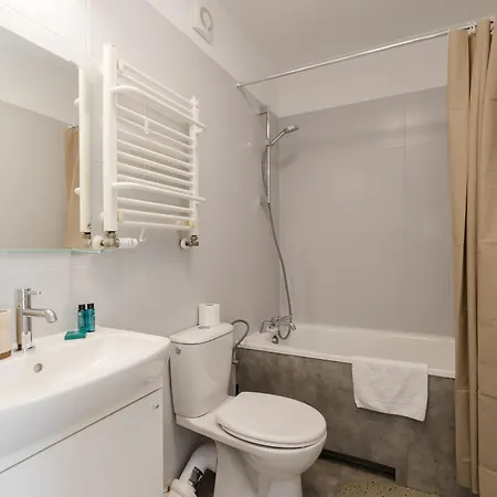 Shortstaypoland Apartamentowa B180 ורשה